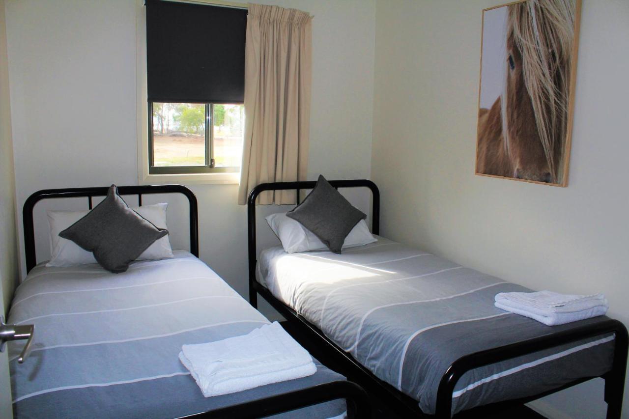 Hotel Big4 Hobart Airport Tourist Park Cambridge Exterior foto